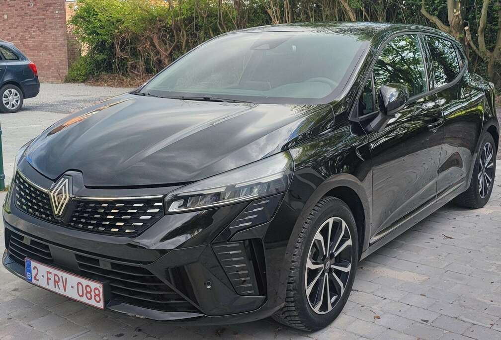 Renault E-tech Hybrid