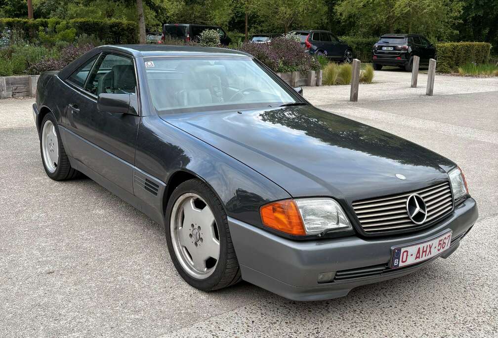 Mercedes-Benz SL300-24 U9