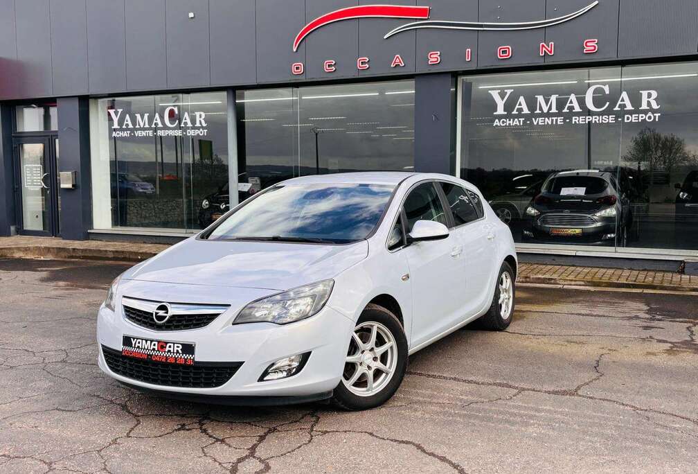 Opel Astra 1.7 CDTi Enjoy