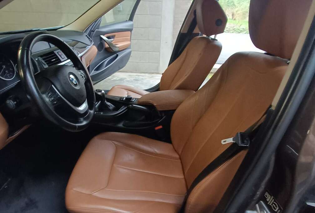 BMW 318 d luxury