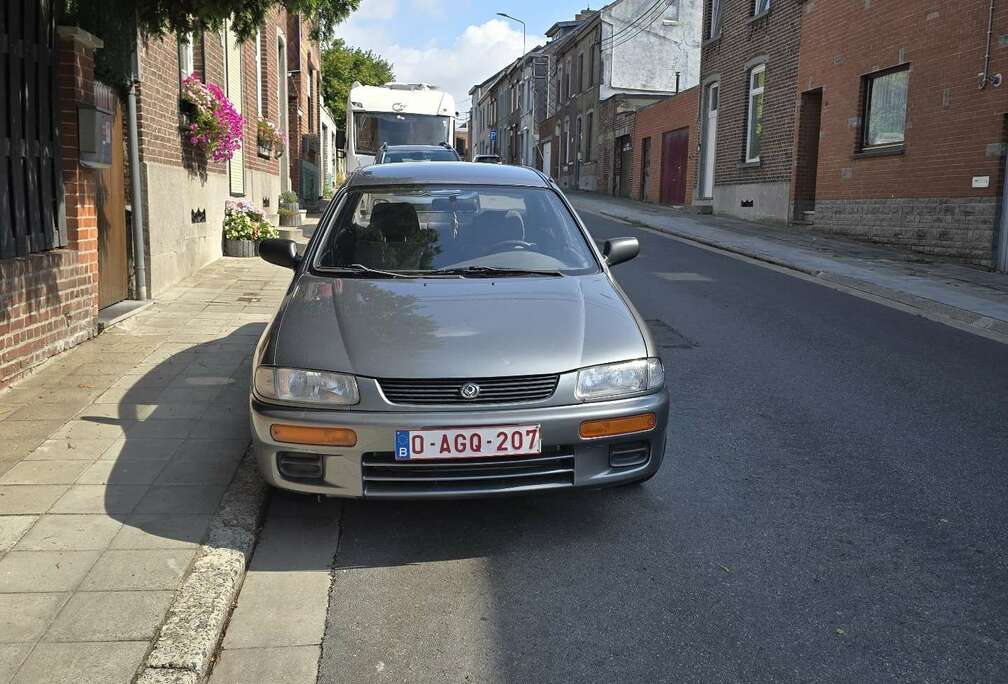 Mazda 1.3i 16v Si