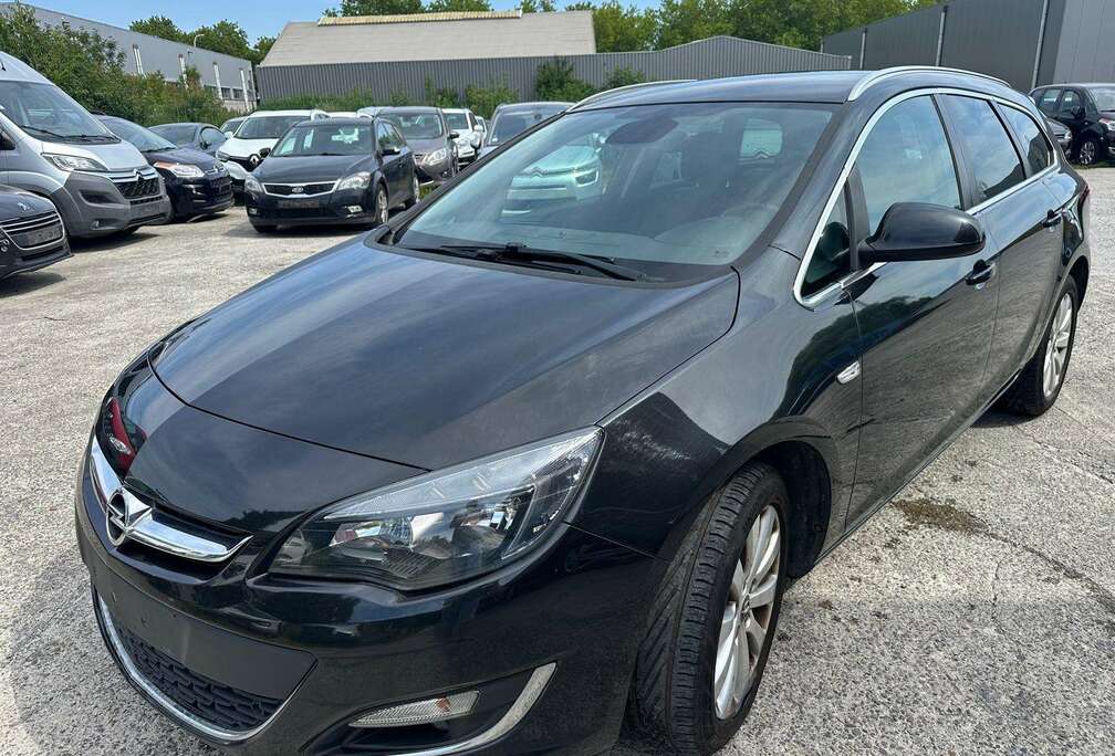 Opel Astra Sports Tourer 1.6 CDTi ecoFLEX Ultimate Edition