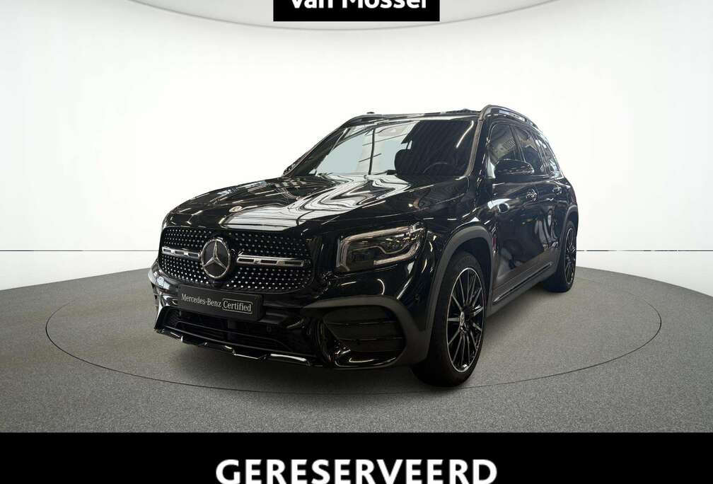 Mercedes-Benz d AMG Line + LEDER + PANORAMISCH DAK + TREKHAAK +