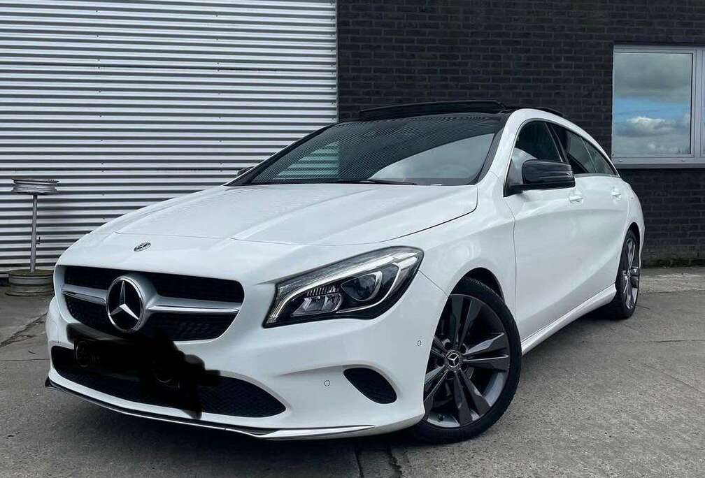 Mercedes-Benz Shooting Brake 7G-DCT AMG Line