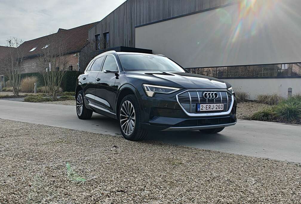 Audi e-tron 55 quattro advanced
