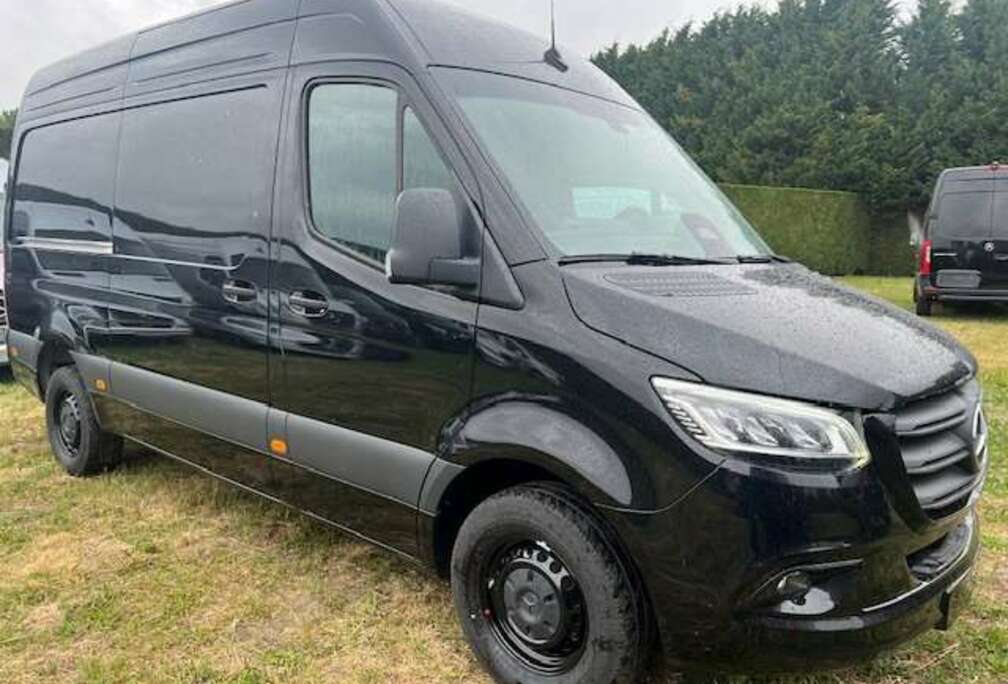 Mercedes-Benz 319 L2H2 € 52000 EXCL - TREKH 3.5 T