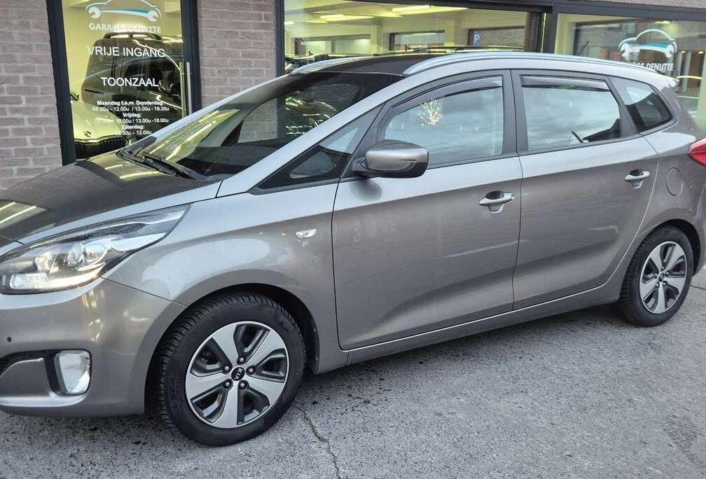 Kia Carens 1.6 GDI ISG Spirit