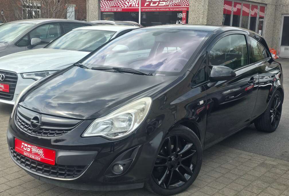 Opel Corsa 1.2i ecoFLEX Black Edition Start/Stop
