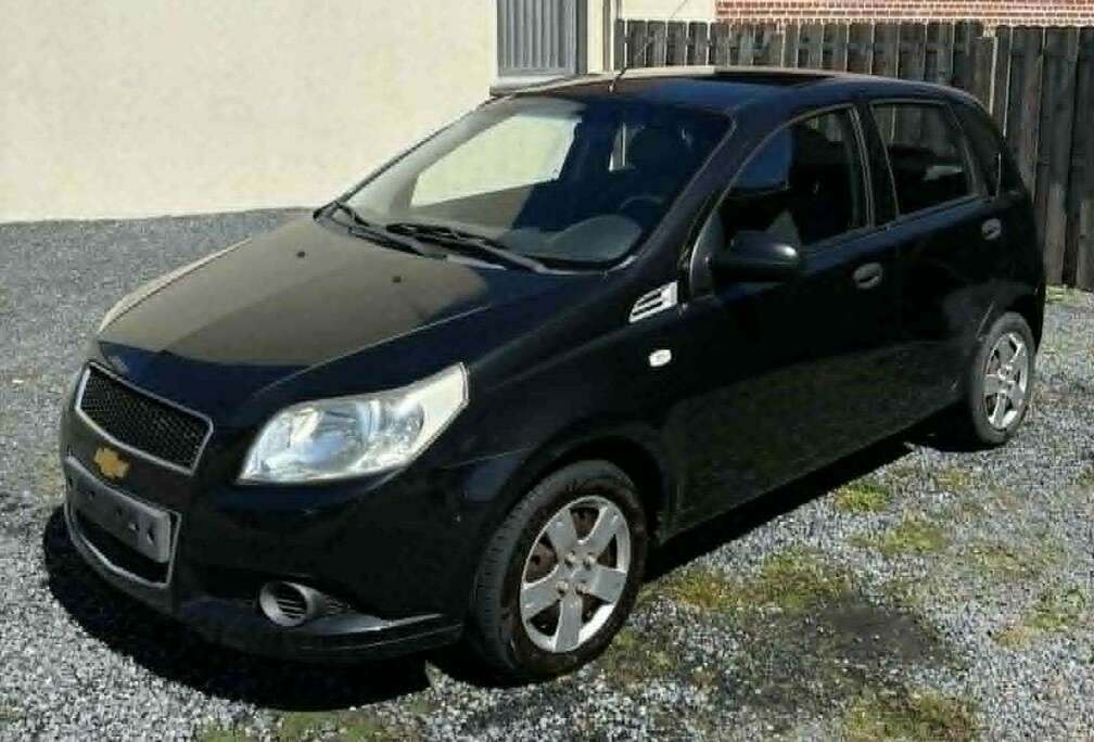 Chevrolet Aveo hatchback 1.2i L