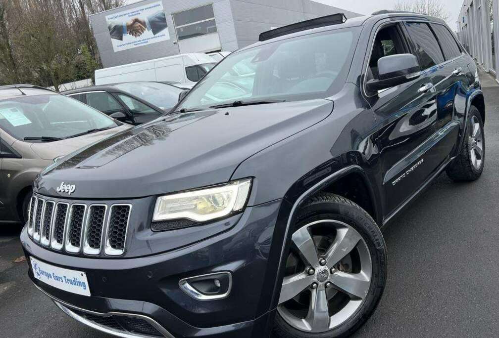 Jeep OVERLAND 4X4 3.0 V6 190CH 1ÈRE MAIN BOITE AUTO TOIT PANO CUIR GAR 12M