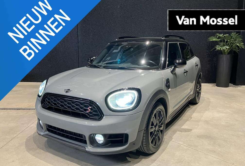 MINI ALL4 (120 kW) AT