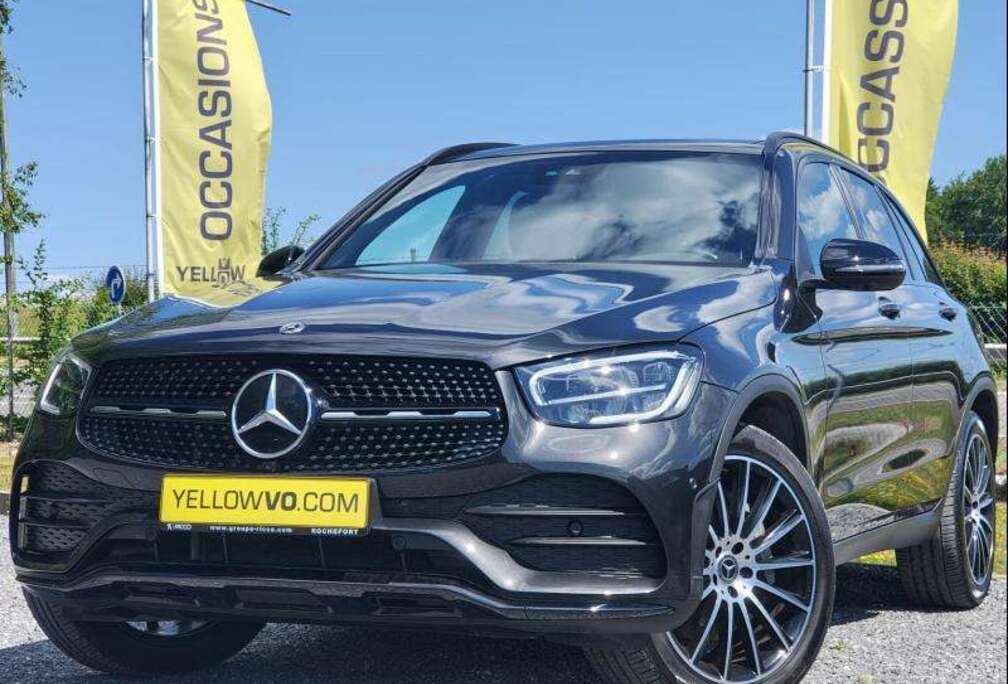 Mercedes-Benz Pack AMG / 4MATIC / 200d / Toit ouvrant