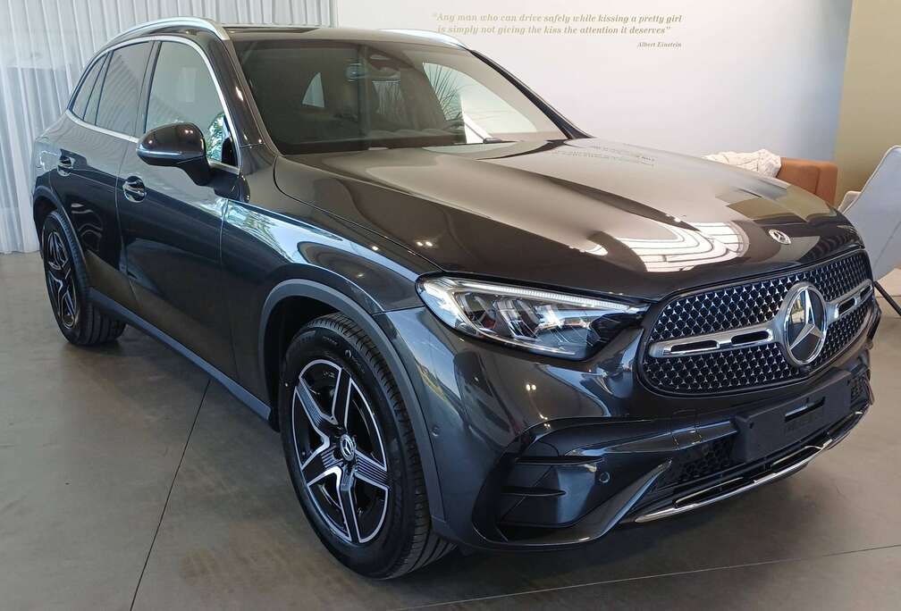 Mercedes-Benz AMG PANO DAK TREKHAAK DISTRONIC