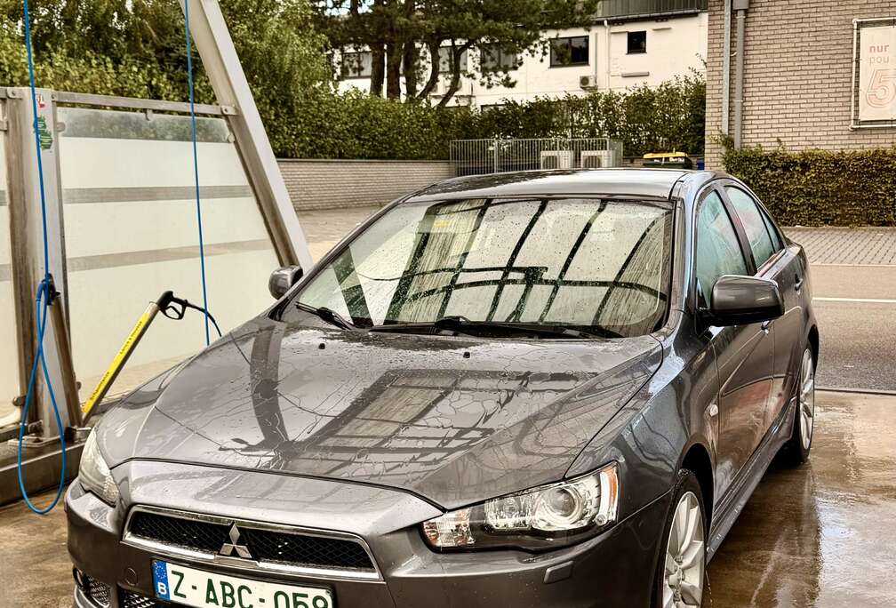 Mitsubishi Mitsubishi Lancer Automatic 72000 km