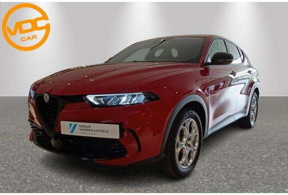 Alfa Romeo Sprint Plug-in Hybrid Q4 190