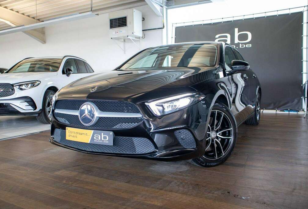 Mercedes-Benz A 250 e PHEV Business Solution (EU6AP)