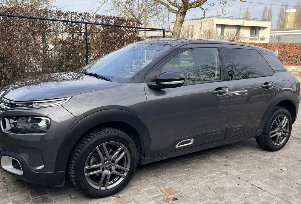 Citroen PureTech 110 Stop&Start Shine Pack