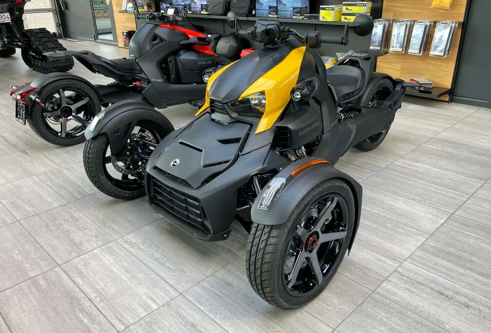 900 Sport // MY26, PROMOPRIJS, DIRECT LEVERBAAR!