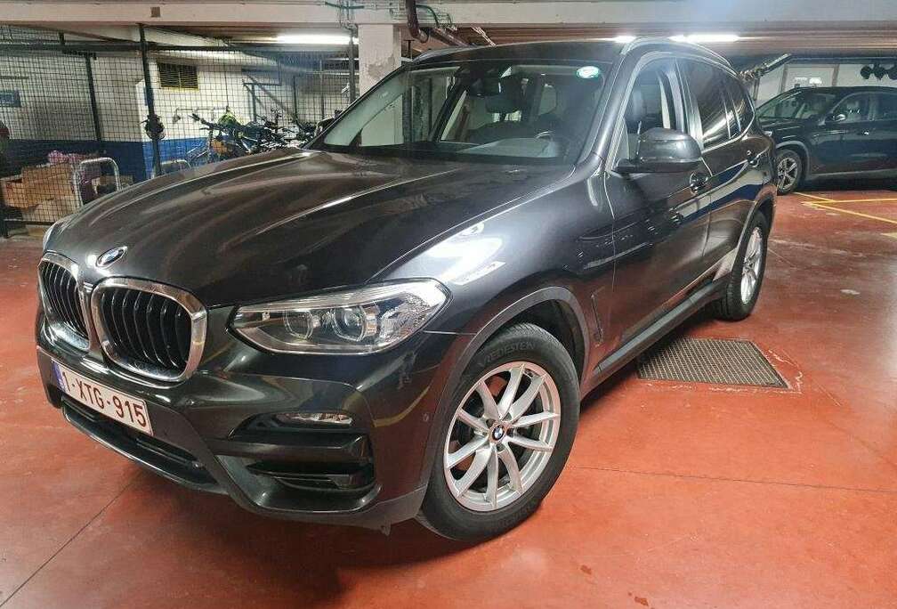 BMW 2.0dA sDrive18d PANO Trekhaak Camera Facelift FULL