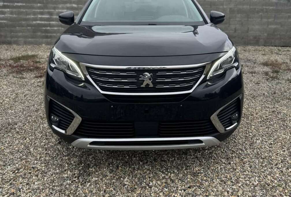 Peugeot Peugeot 5008 (2019)  7 Places  Full Options  To