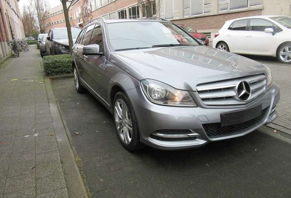 Mercedes-Benz C 200 T CDI DPF (BlueEFFICIENCY) Avantgarde