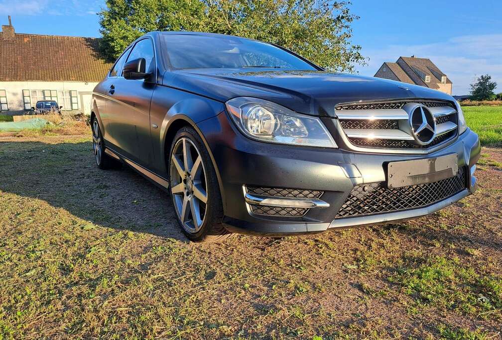 Mercedes-Benz CDI DPF Coupe BlueEFFICIENCY Edition 1