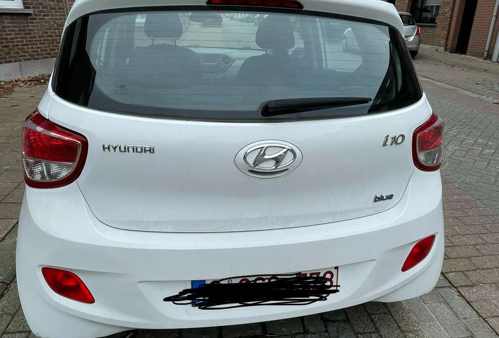 Hyundai i10 1.0
