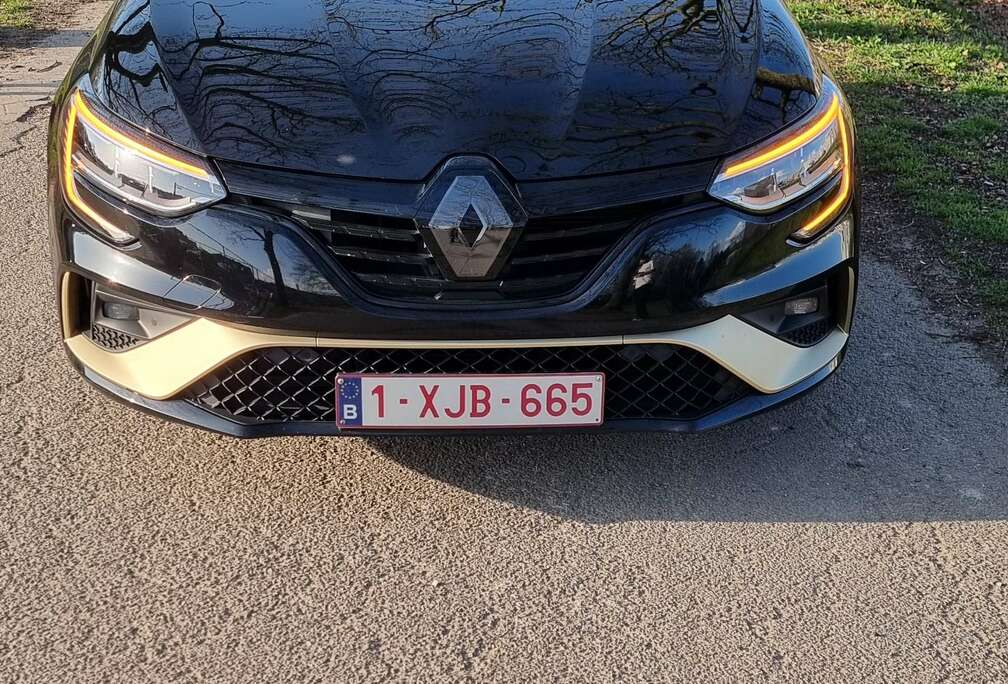 Renault e-Megane E-Tech PLUG -IN HYBRID69.00kW