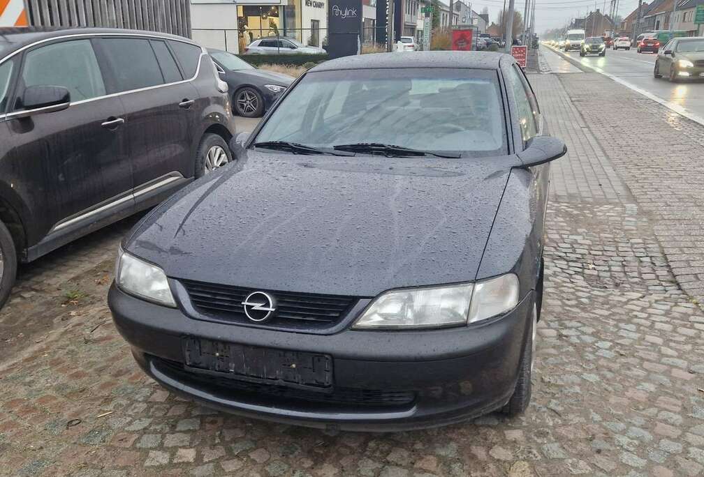 Opel 2.0 DTL Di Comfort.  70000km