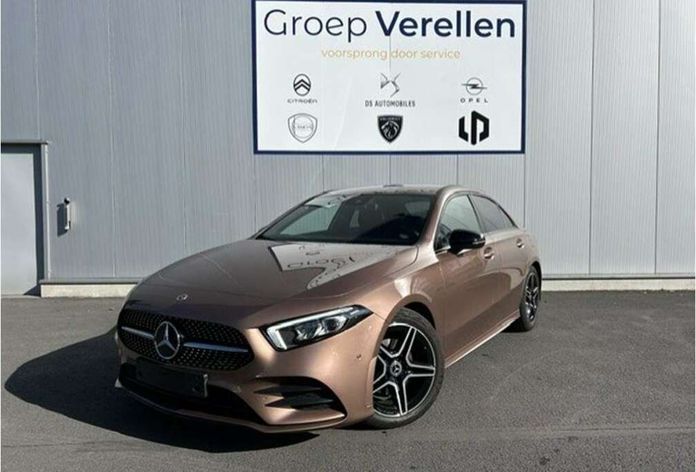 Mercedes-Benz A180 AMG Line Sedan