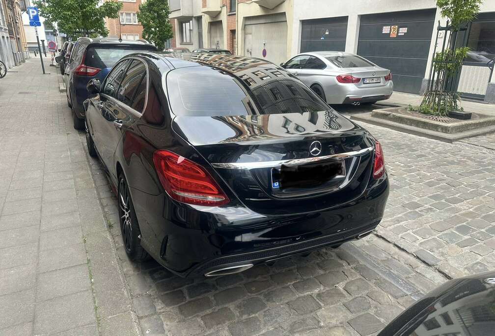 Mercedes-Benz 9G-TRONIC AMG Line