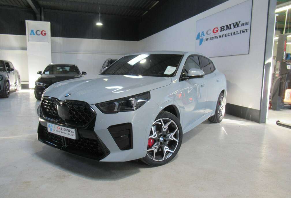 BMW 20i MHEV Hybride M Sport PRO M SToelen Surround Camera Harman Kardon HeadUp Carplay Widescreen FULL LED Blacked