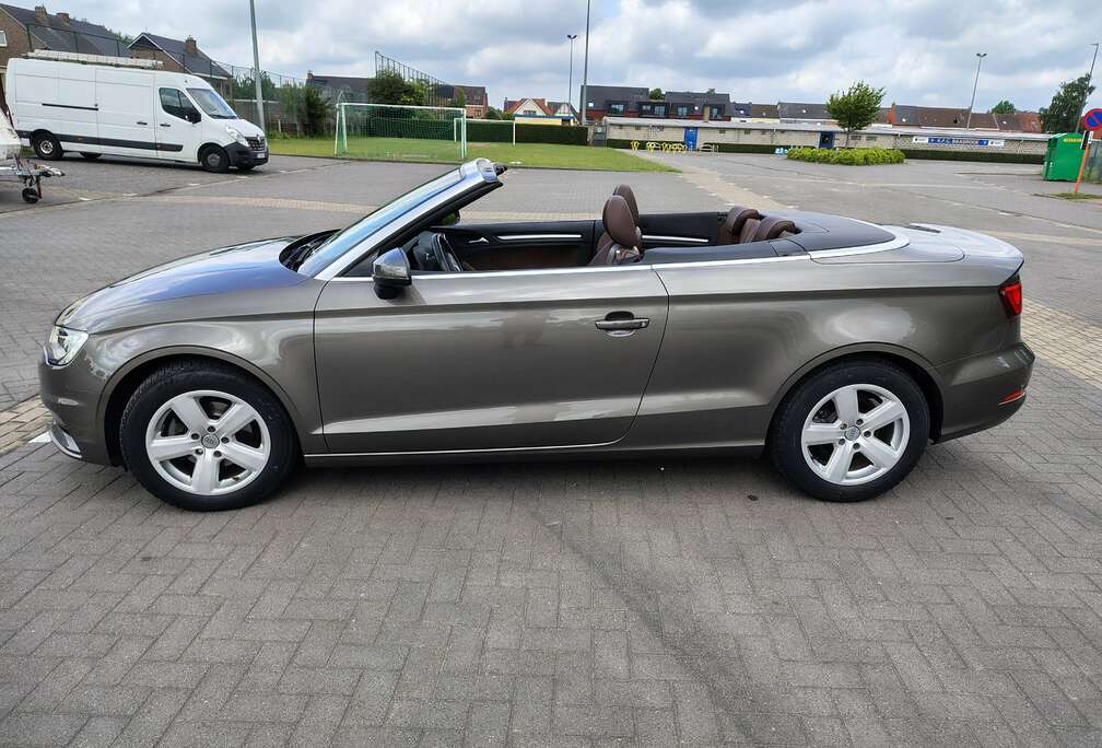 Audi A3 Cabriolet 1.6 TDi Ambition
