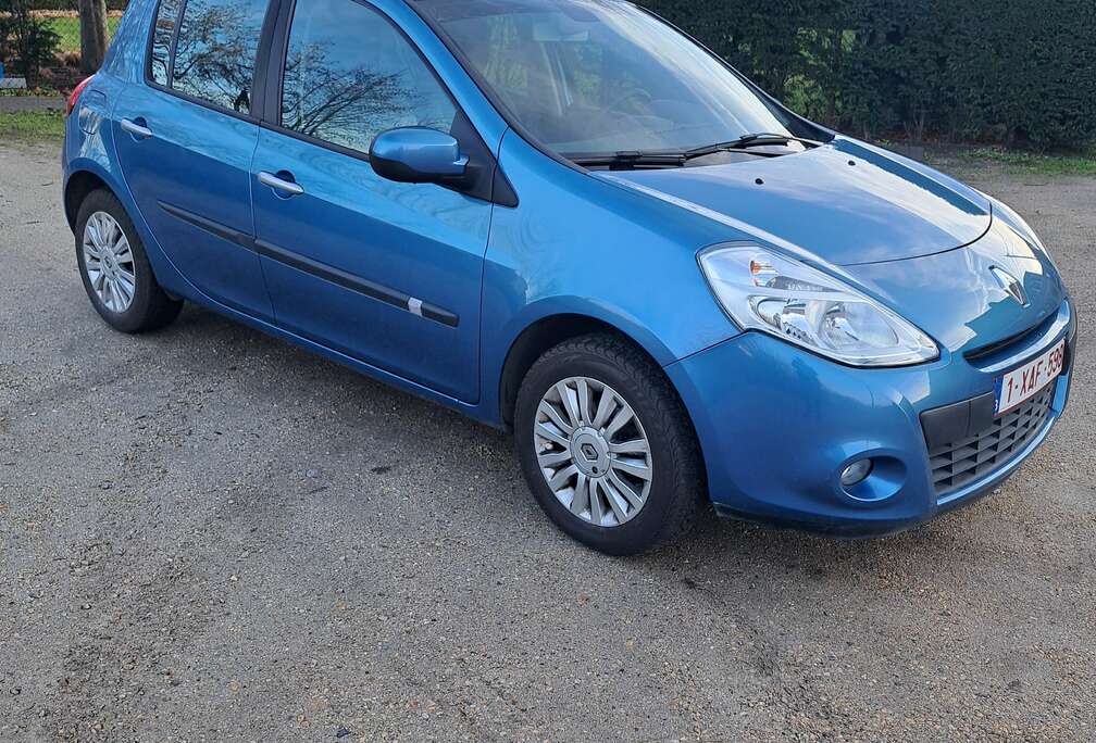 Renault Clio 1.2 16V 75 nightDay