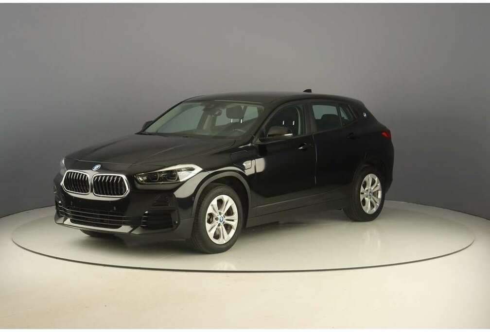 BMW xDrive25e 220pk Pack Business