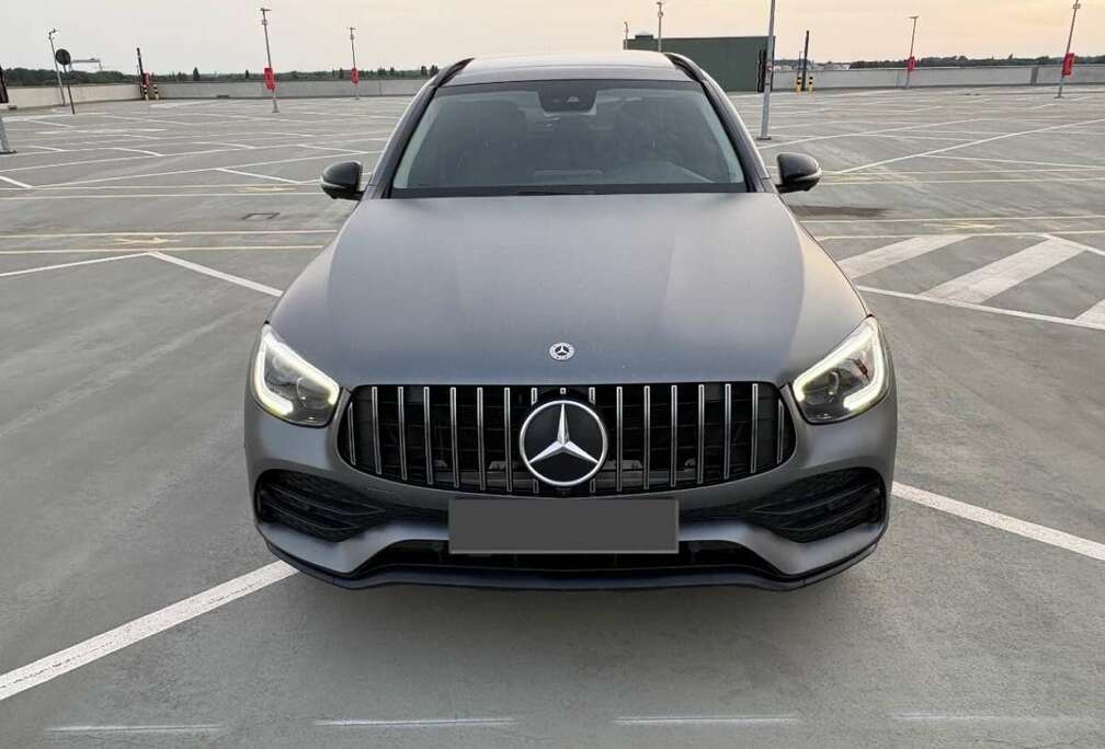 Mercedes-Benz 4Matic 9G-TRONIC AMG Line