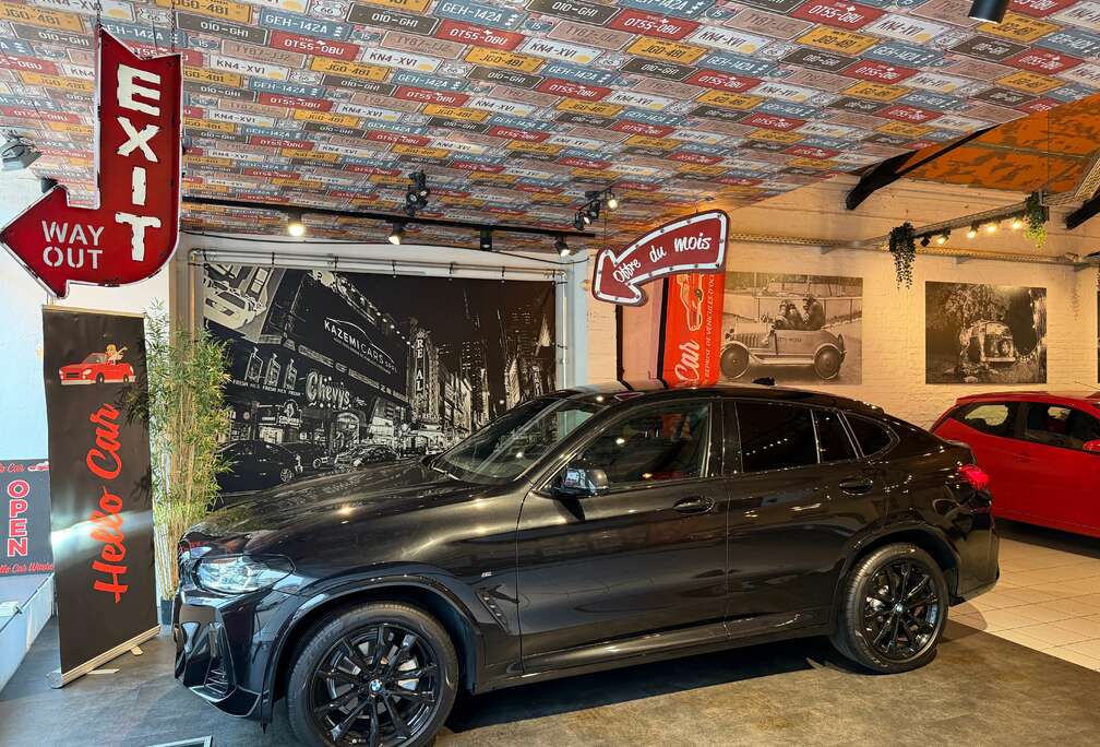 BMW X4 2.0iA xDrive20 * PACK M * FULL BLACK * CAM 360 * 1ER PROPRIO * CARNET * GARANTIE