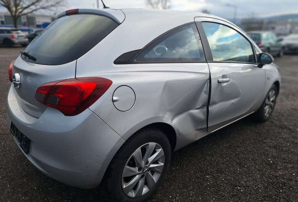 Opel 1,4 E Edition ecoFlex ZEITWERT 9.200.- vor UNFALL