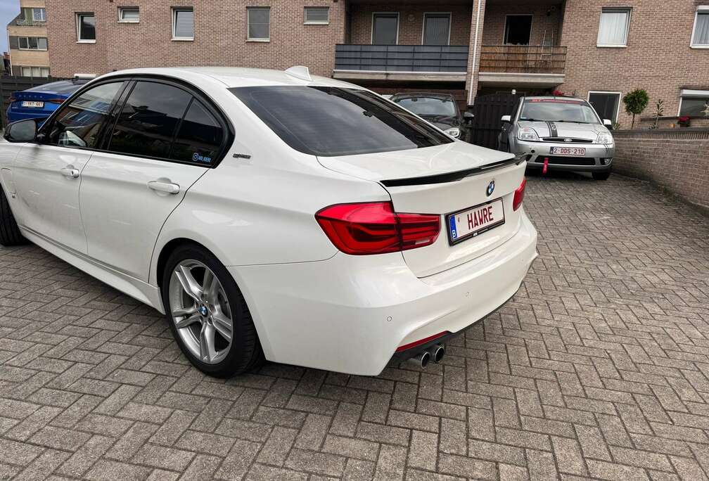 BMW 330e iPerformance M Sport