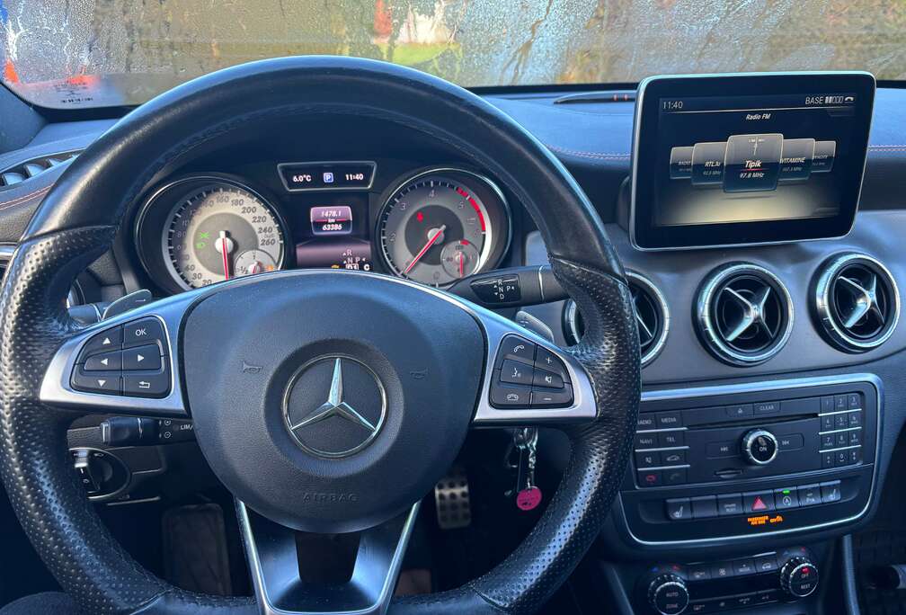 Mercedes-Benz CLA 200 d 4-Matic Orange Edition