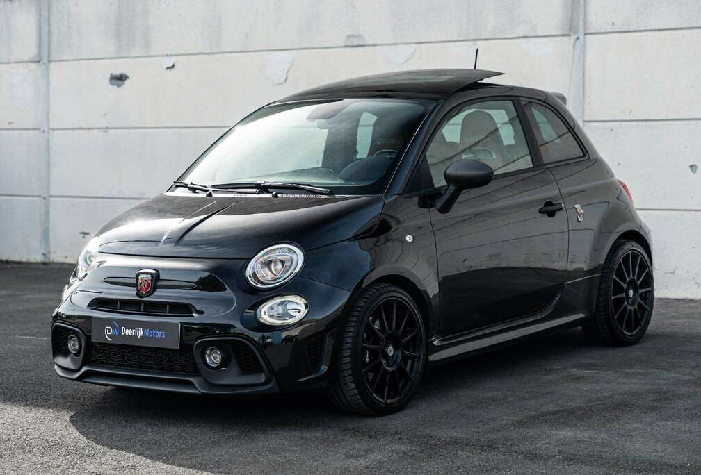 Abarth 1.4 T-Jet 180pk - Pano Roof - Brown Leather Seats - Digital climatcontrol - Sport Exhaust - CarPlay - Navi Touchscreen -