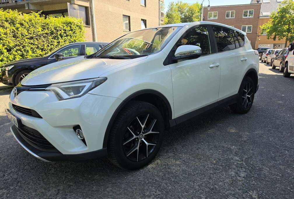 Toyota RAV4 2.2 D-4D 4x4 Dynamic