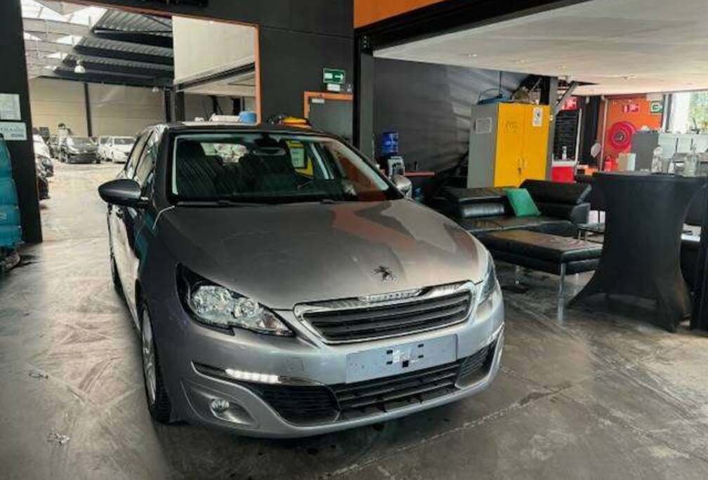 Peugeot 1.2 - A/C - MEDIA/TEL - LIM/REG - USB/AUX  -