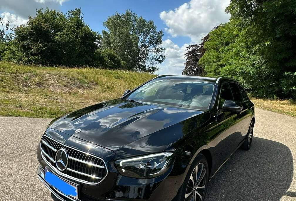 Mercedes-Benz PHEV Business Solution