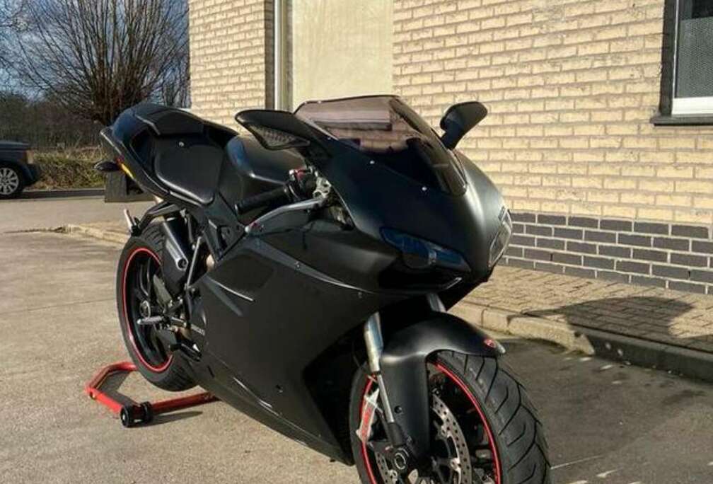 EVO Dark