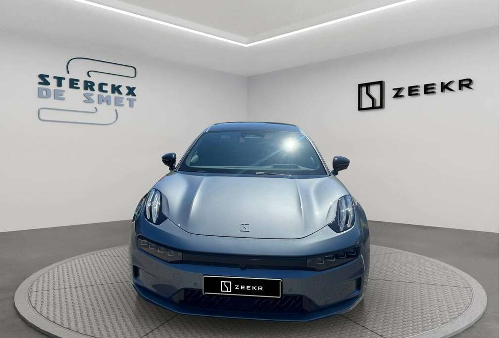 Zeekr 001 100 kWh RWD Long Range