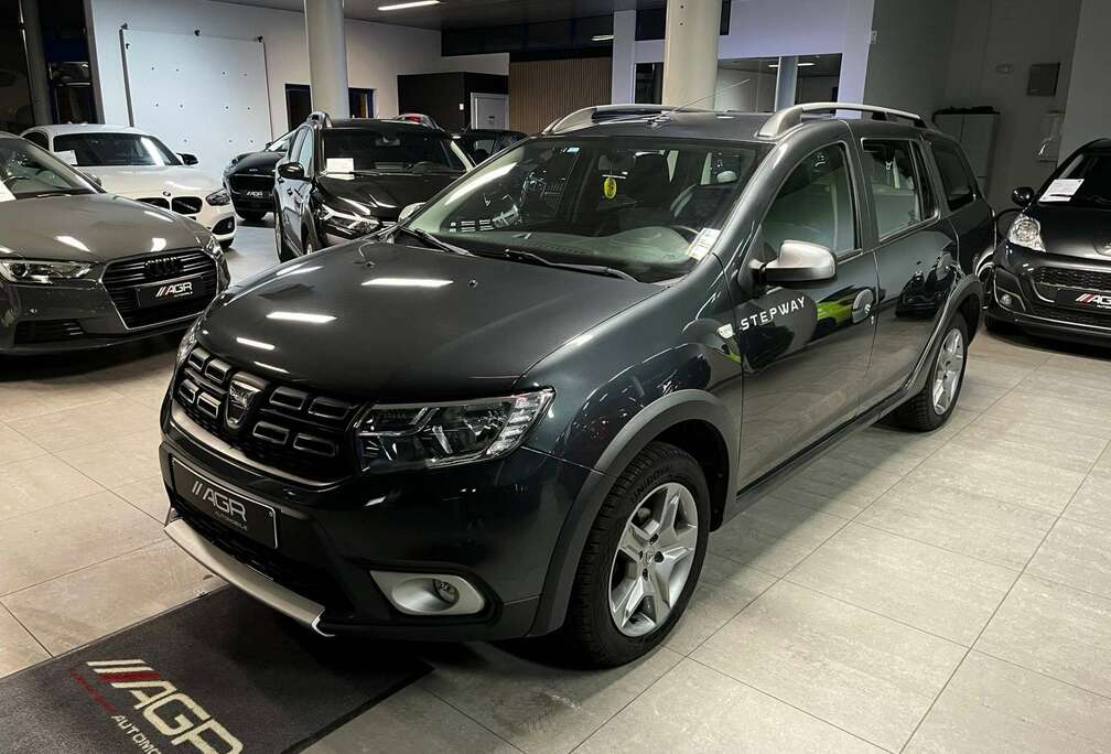 Dacia 1 PROPRIÉTAIRE  TRES BIEN EQUIPÉE