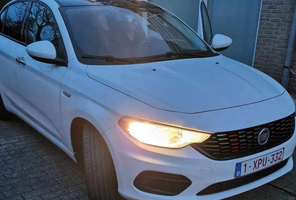 Fiat Tipo 1400