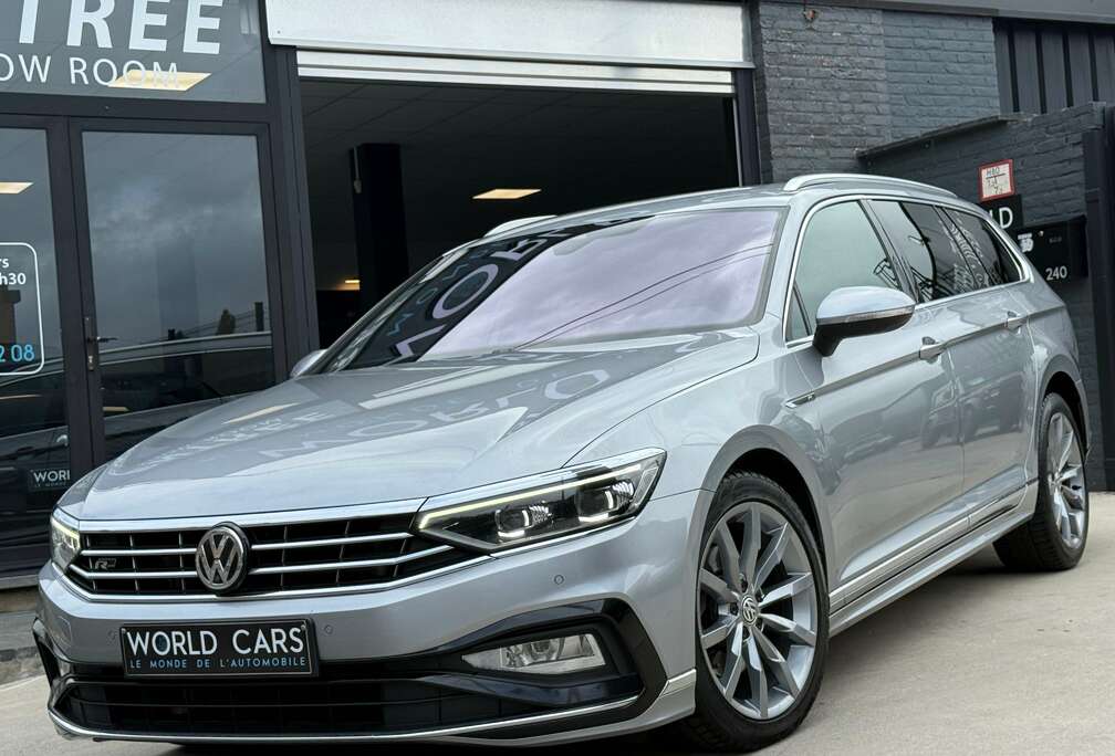 Volkswagen 2.0TDi R-LINE DSG - COCKPIT - DISTRO - KEYLESS