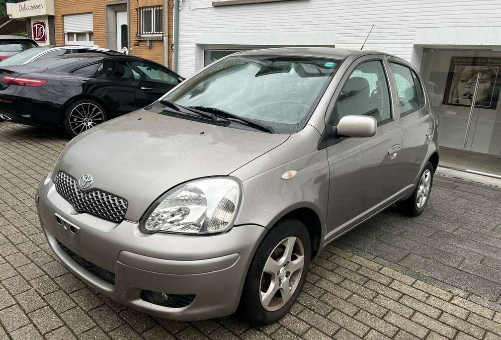 Toyota 1.0i VVT-i Luna  12MOIS GARANTIE CT OK